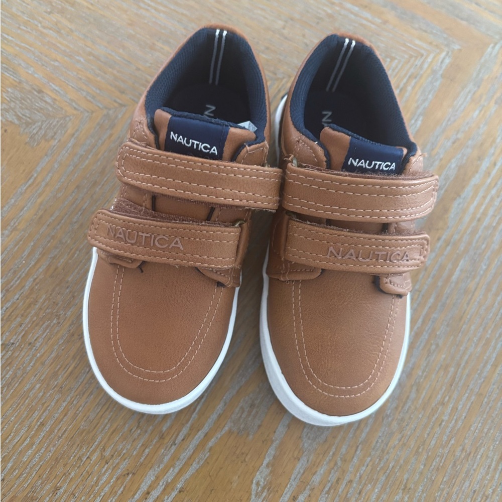 NWOT Nautica Toddler Tan Dress Shoes with White Soles